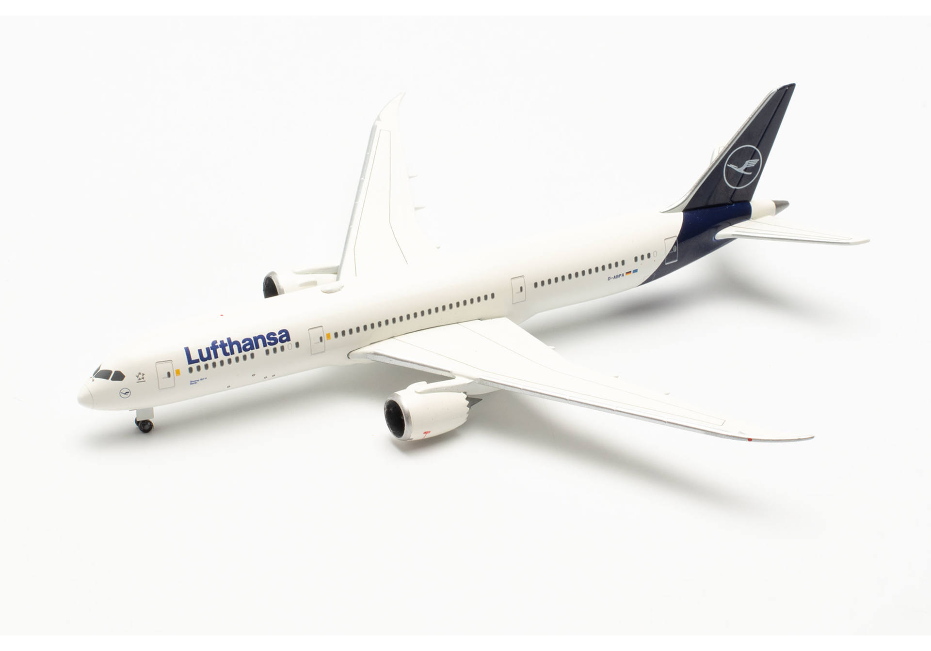 Herpa Lufthansa Boeing Dreamliner D Abpa Berlin