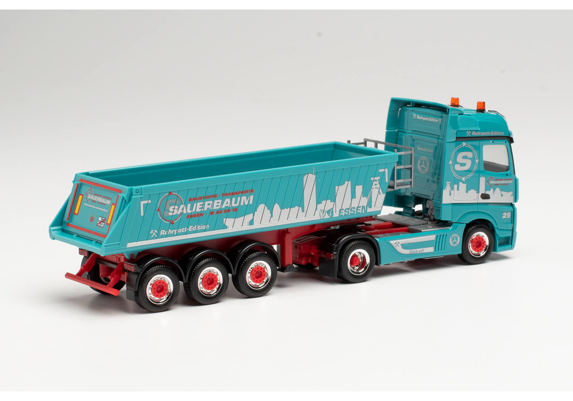 Mercedes-Benz Actros BigSpace 2.5 Schmitz dump semitrailer "Sauerbaum"