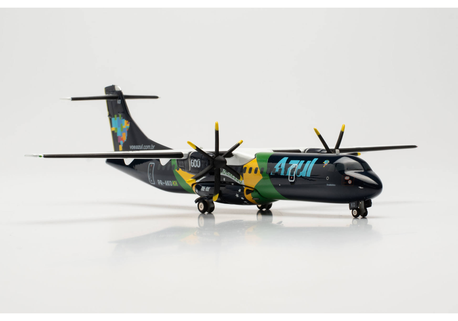 Azul ATR-72-600 “Brazilian Flag livery” - PR-AKO