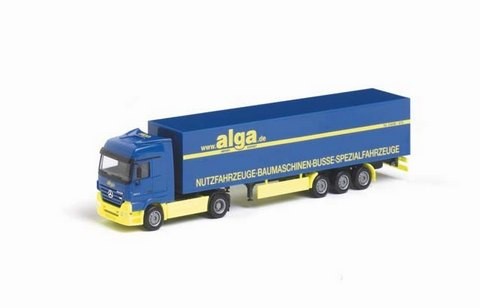 Mercedes-Benz Actros LH '02 case saddle train