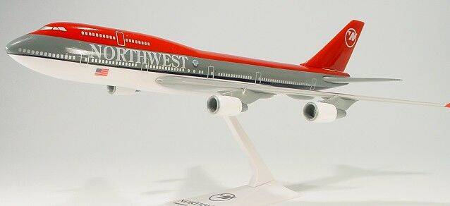 Northwest Boeing 747-400 Airlines. This item comes / came in Wooster branded packaging.