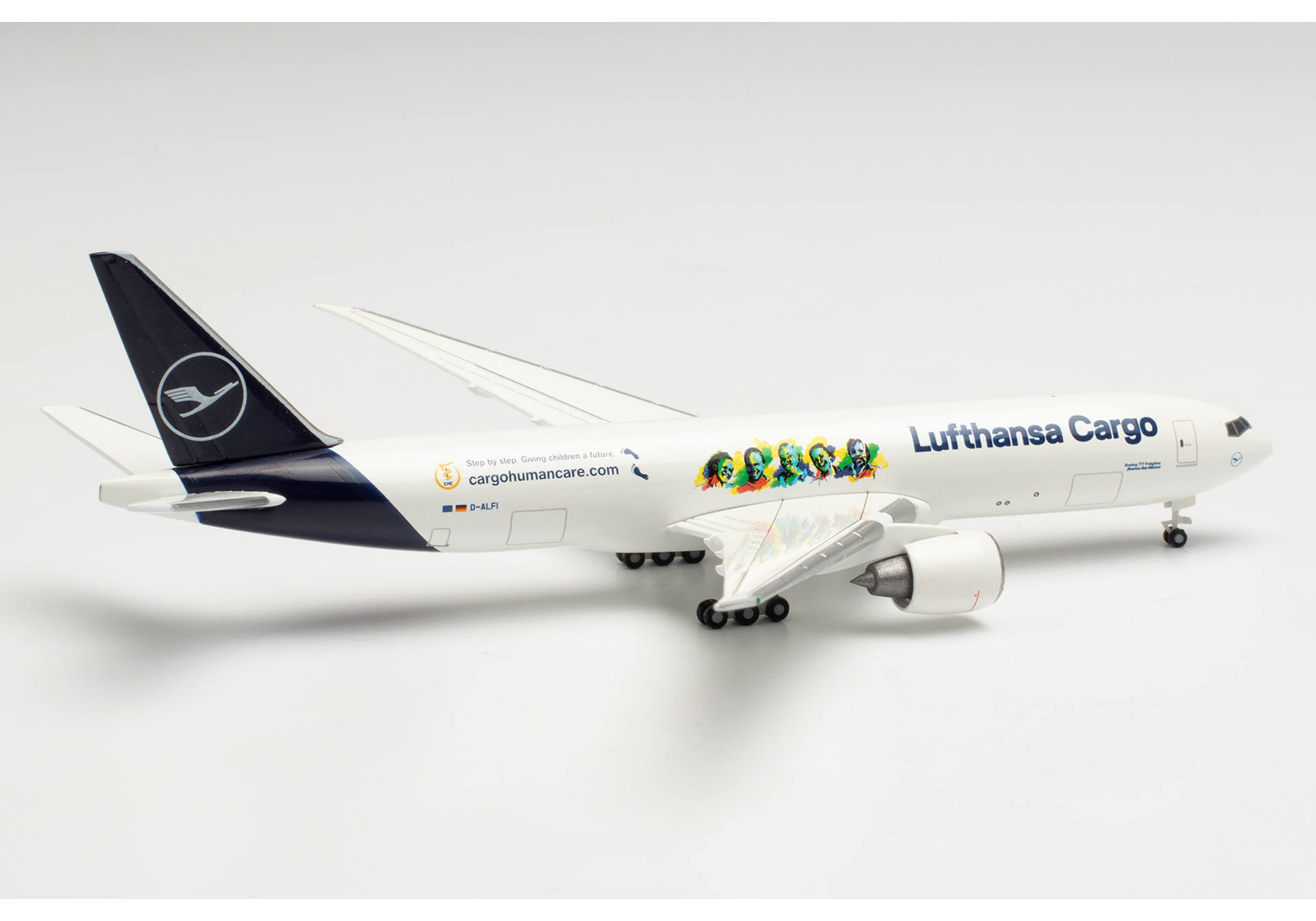 Lufthansa Cargo Boeing 777F “Cargo Human Care“ – D-ALFI “Buenos Días México”