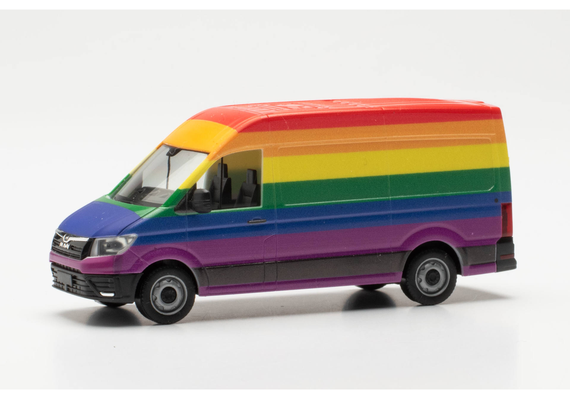 MAN TGE box high roof "rainbow"