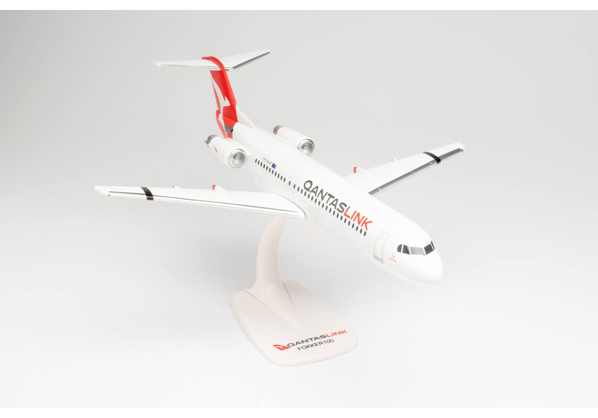 QantasLink Fokker 100