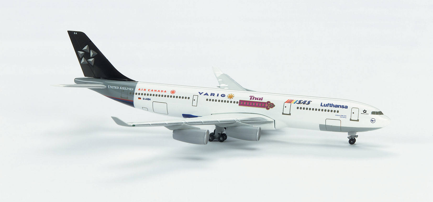 Lufthansa Airbus A340-200 "Star Alliance"