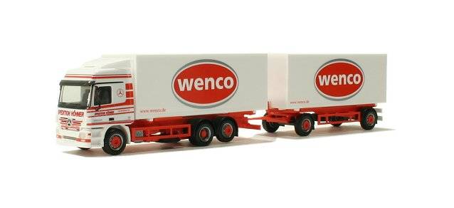 Mercedes-Benz Actros L interchangeable box trailer "Höhner / Wenco"