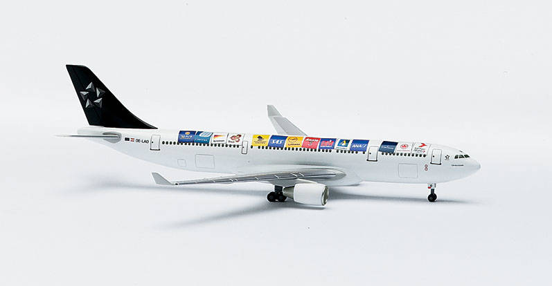 Austrian Airlines Airbus A330-200 "Star Alliance"
