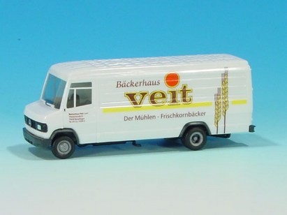 Mercedes-Benz T2