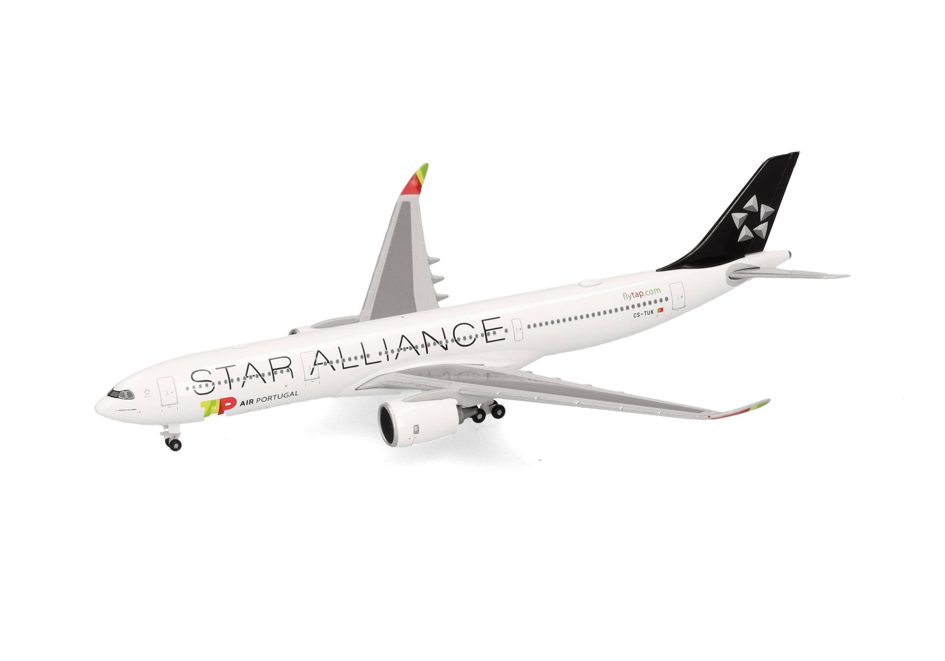 TAP Air Portugal Airbus A330-900neo "Star Alliance" - CS-TUK "D. Francisco de Almeida"