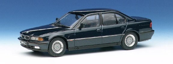 BMW 740i