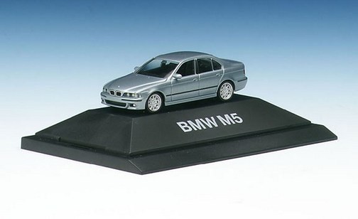 BMW M5 Limousine four -door