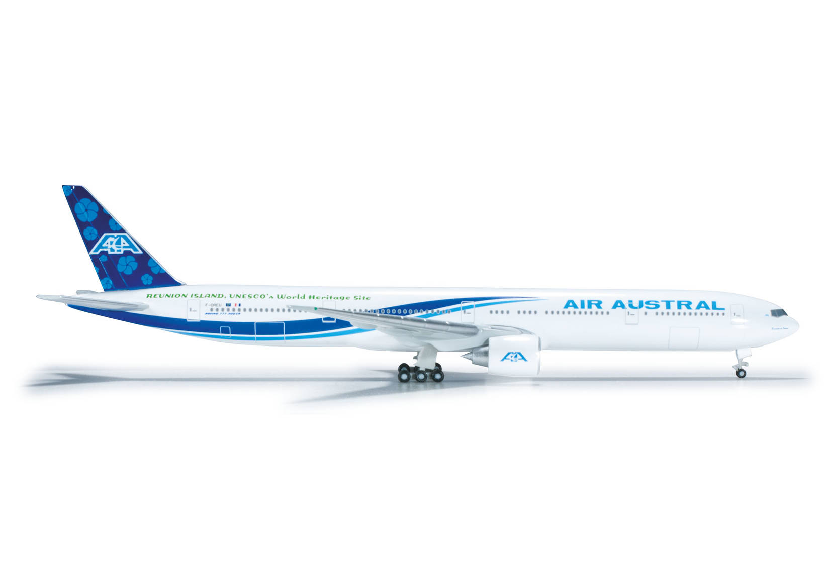 Air Austral Boeing 777-300ER