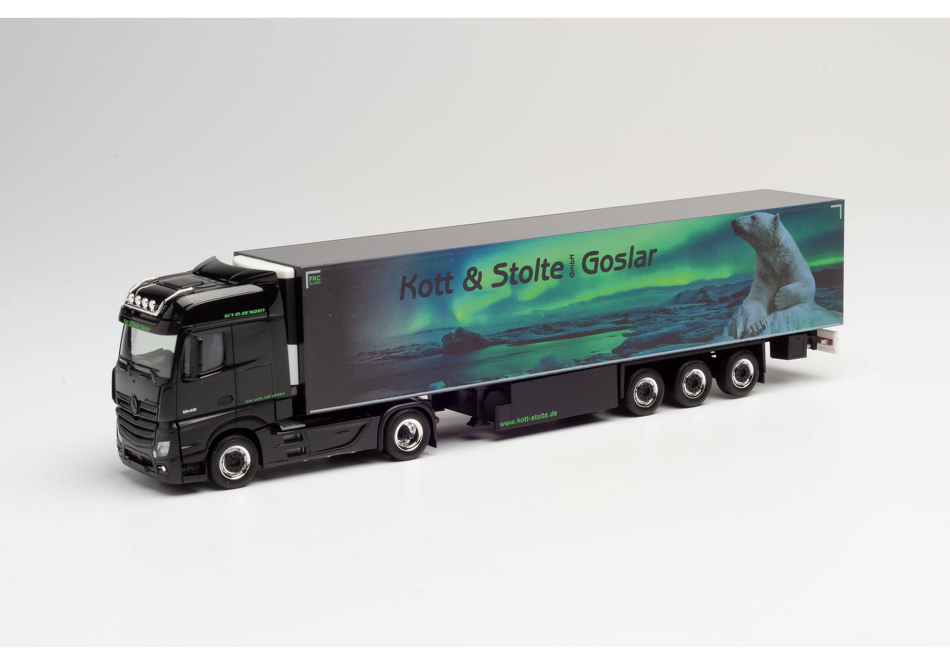 Mercedes-Benz Actros Bigspace refrigerated semitrailer "Kott & Stolte Goslar"