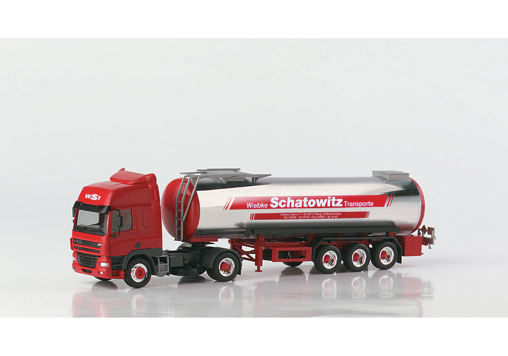 DAF CF chrome-plated bitumen tank semitrailer "WST Schatowitz"