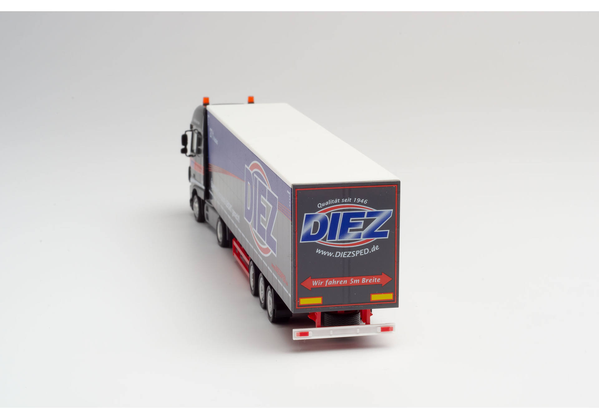 DAF XF SSC lowliner semitrailer "Spedition Diez"