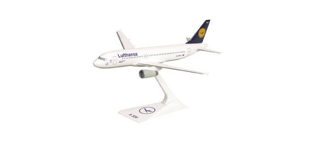 Lufthansa Airbus A320. This item comes / came in Wooster branded packaging.
