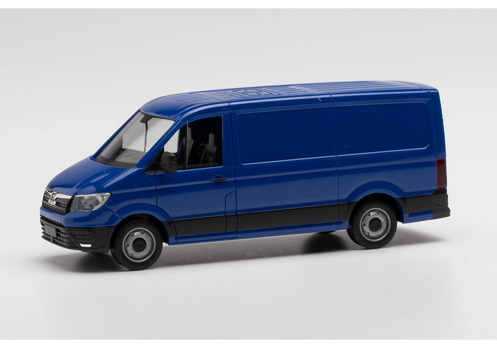 MAN TGE bos low roof, ultramarine blue