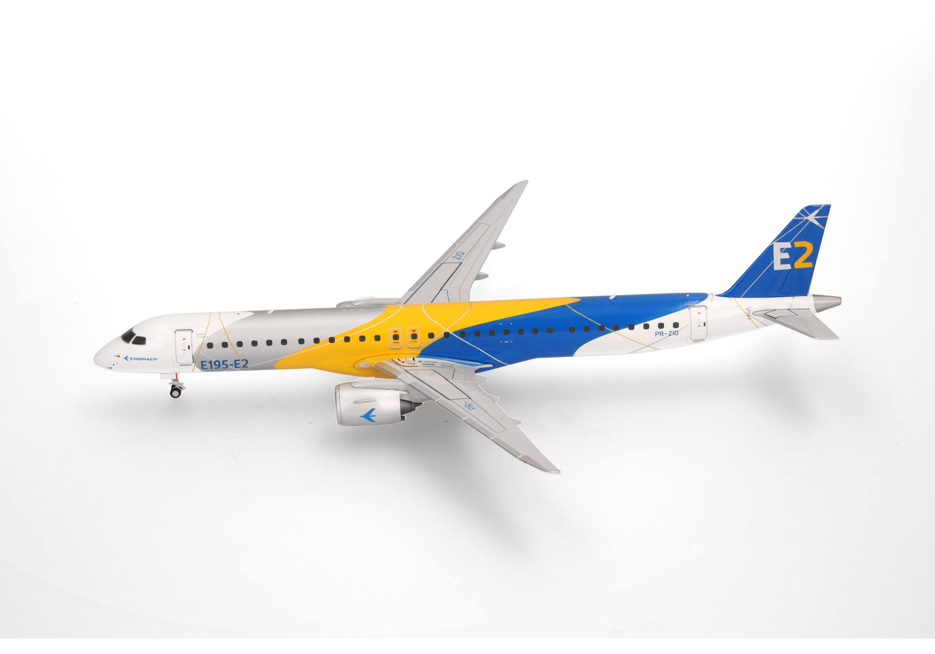 Embraer E195-E2 - Corporate livery - PR-ZIQ