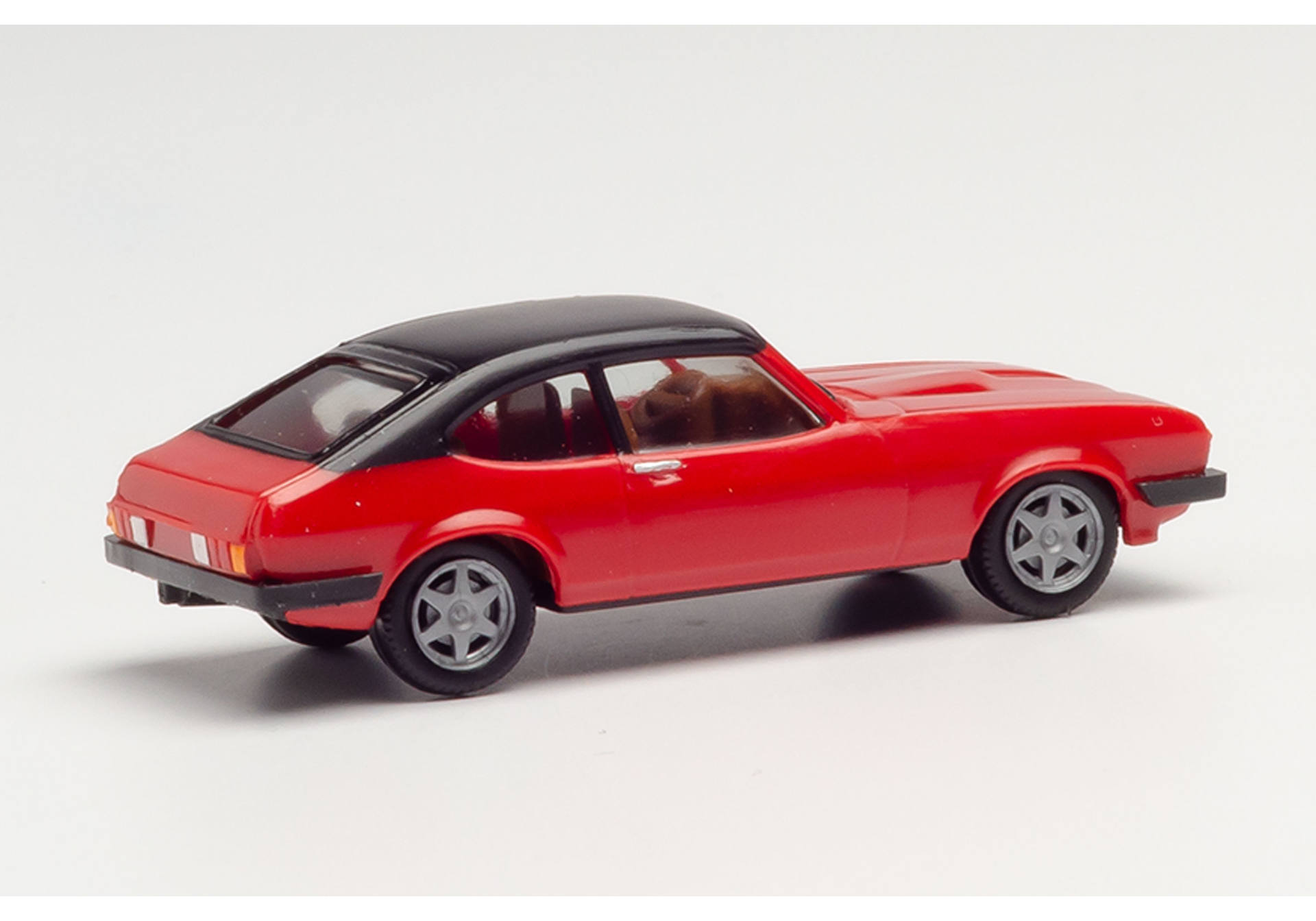 Ford Capri II mit Vinyldach, rot