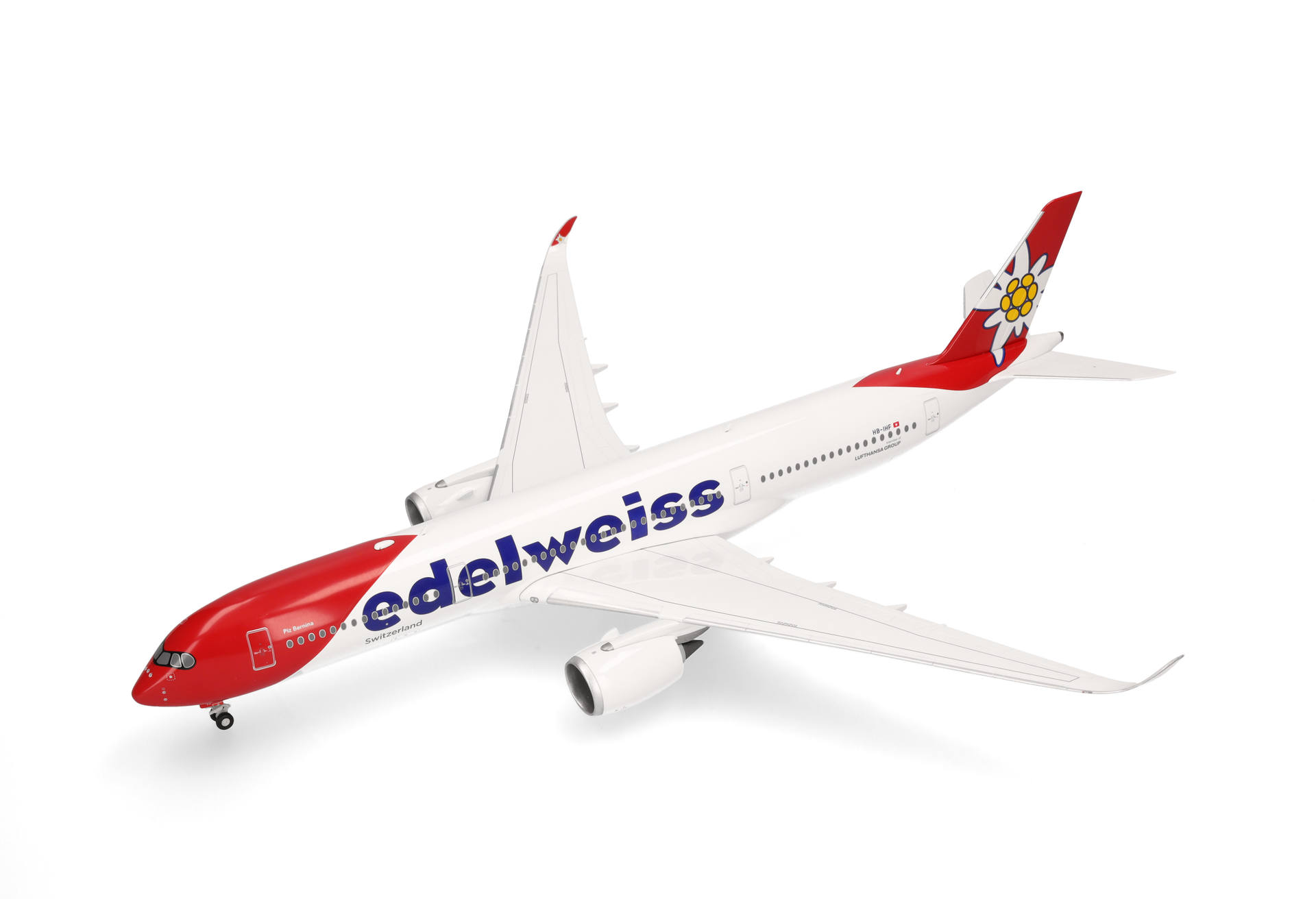 Edelweiss Air Airbus A350-900  HB-IHF Piz Bernina
