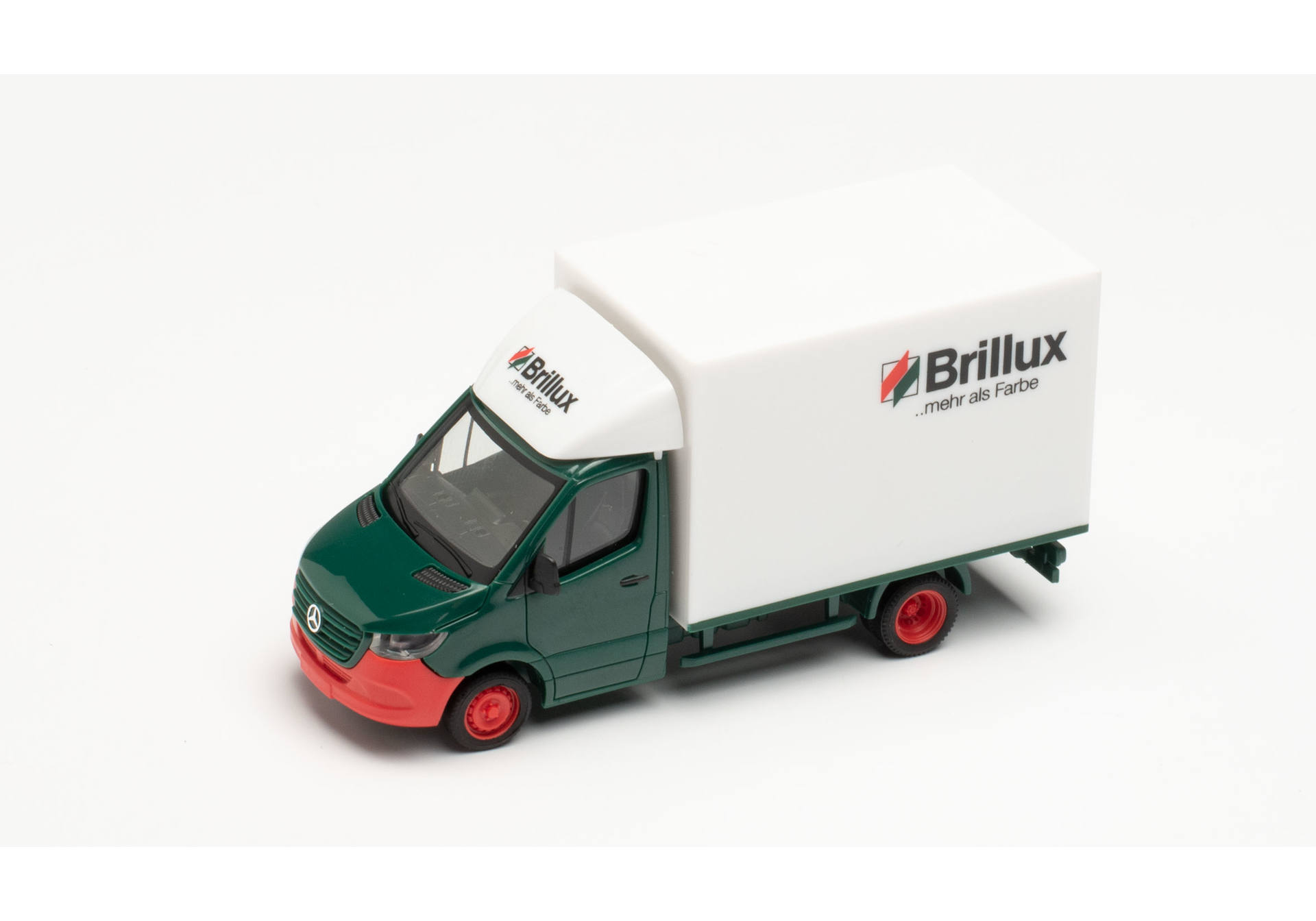 Mercedes-Benz Sprinter ‘18 box truck “Brillux Farben”