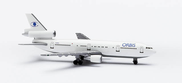 Douglas DC-10-10 Orbis with base and wheels