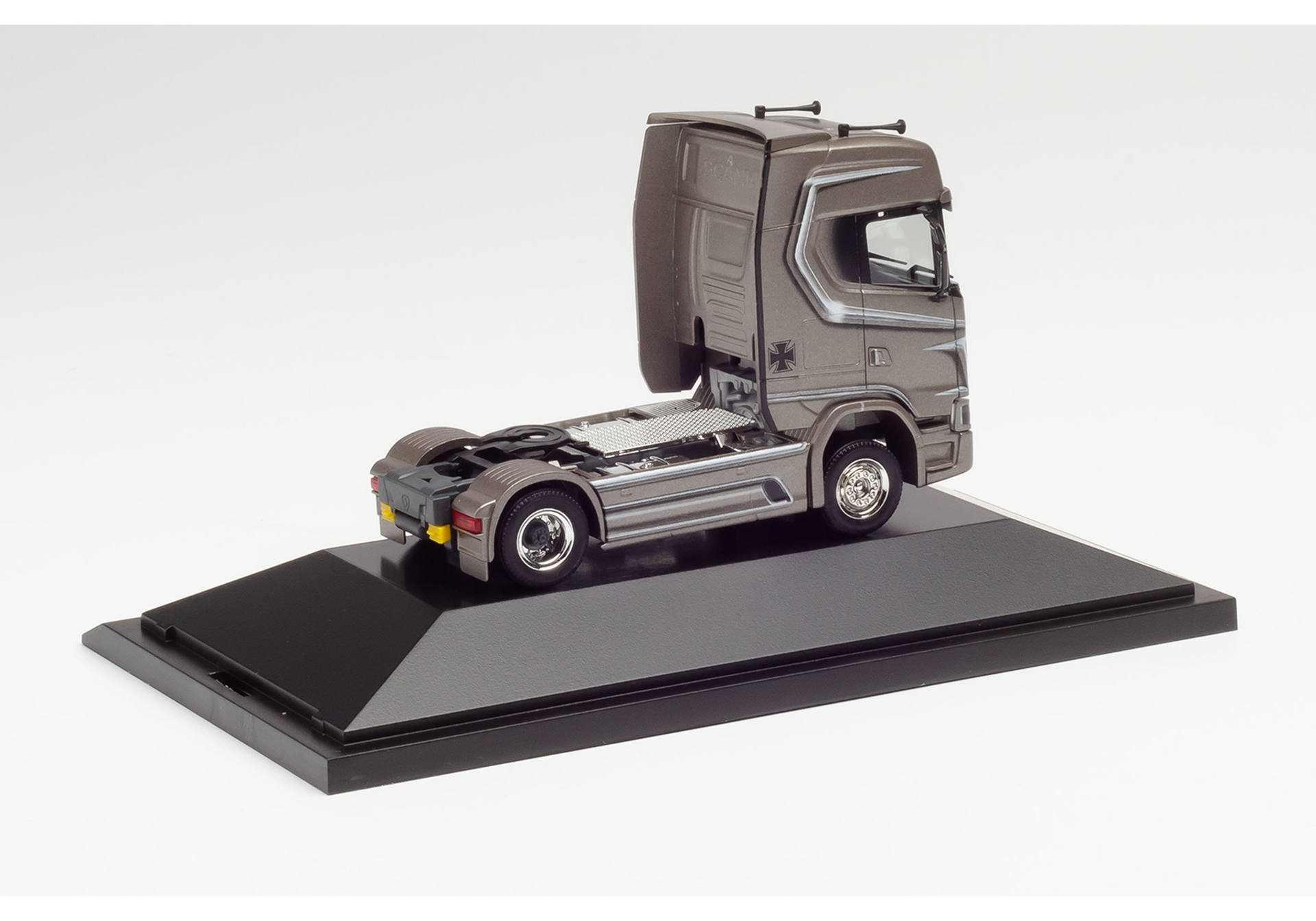 Scania CS 20 high roof tractor unit “Markus Hick”