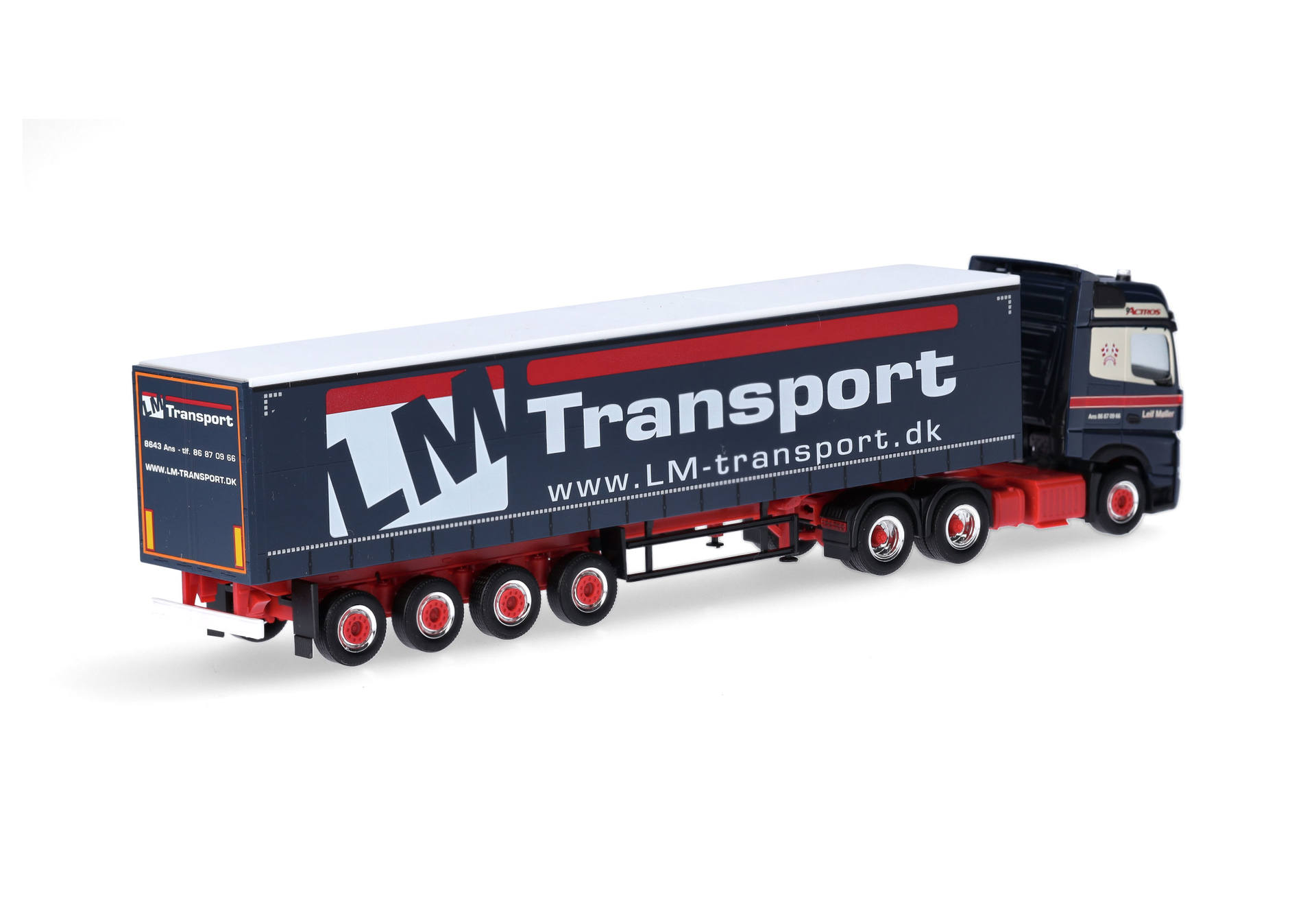Mercedes-Benz Actros Bigspace curtain canvas semitrailer with fork lifter "Leif Møller" (Dänemark/Silkeborg)
