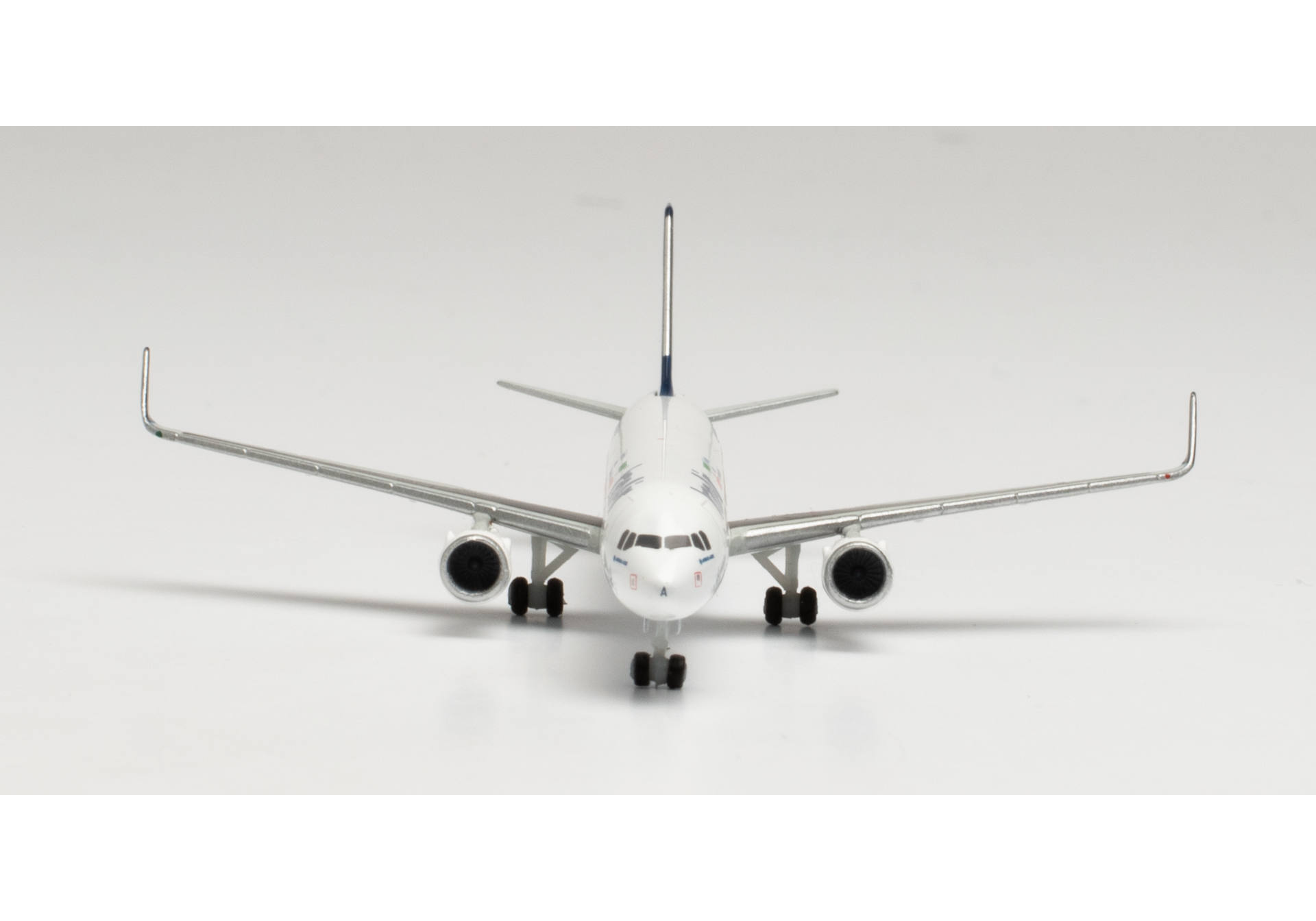 Iran Air Airbus A321 – EP-IFA