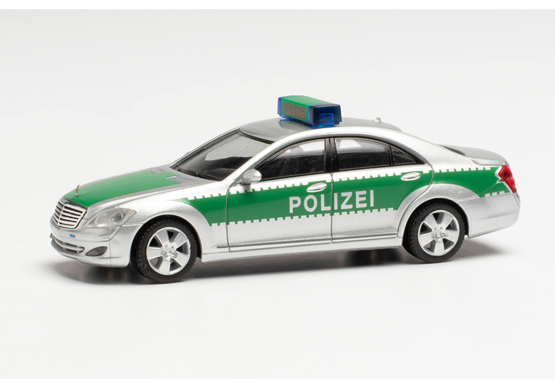 Mercedes-Benz S-Klasse, Polizei green