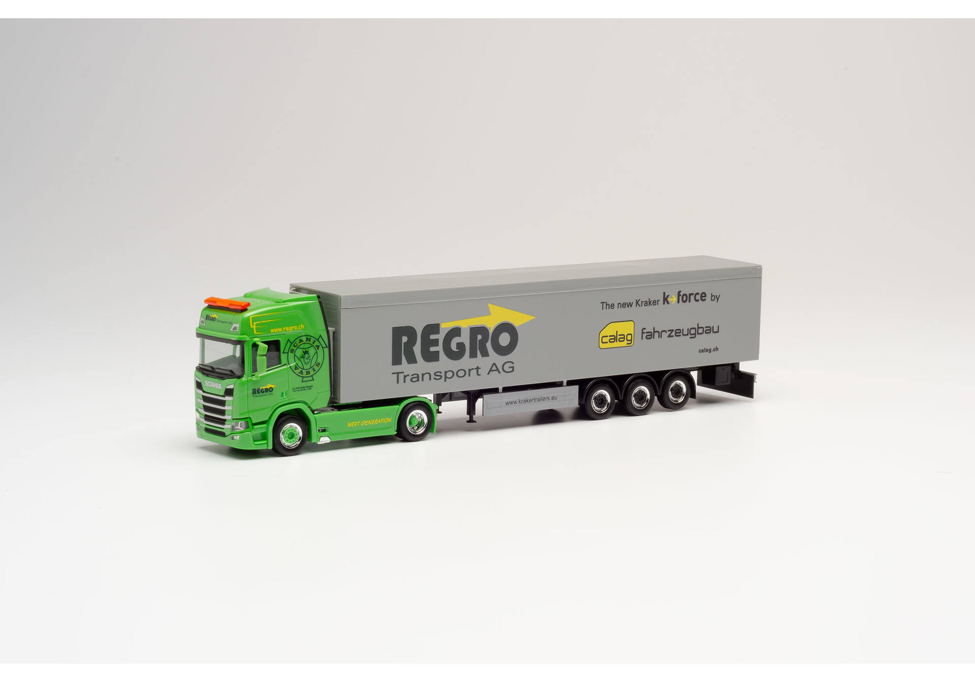Scania CR Schubboden Sattelzug "Regro" (Sondermodell Schweiz)