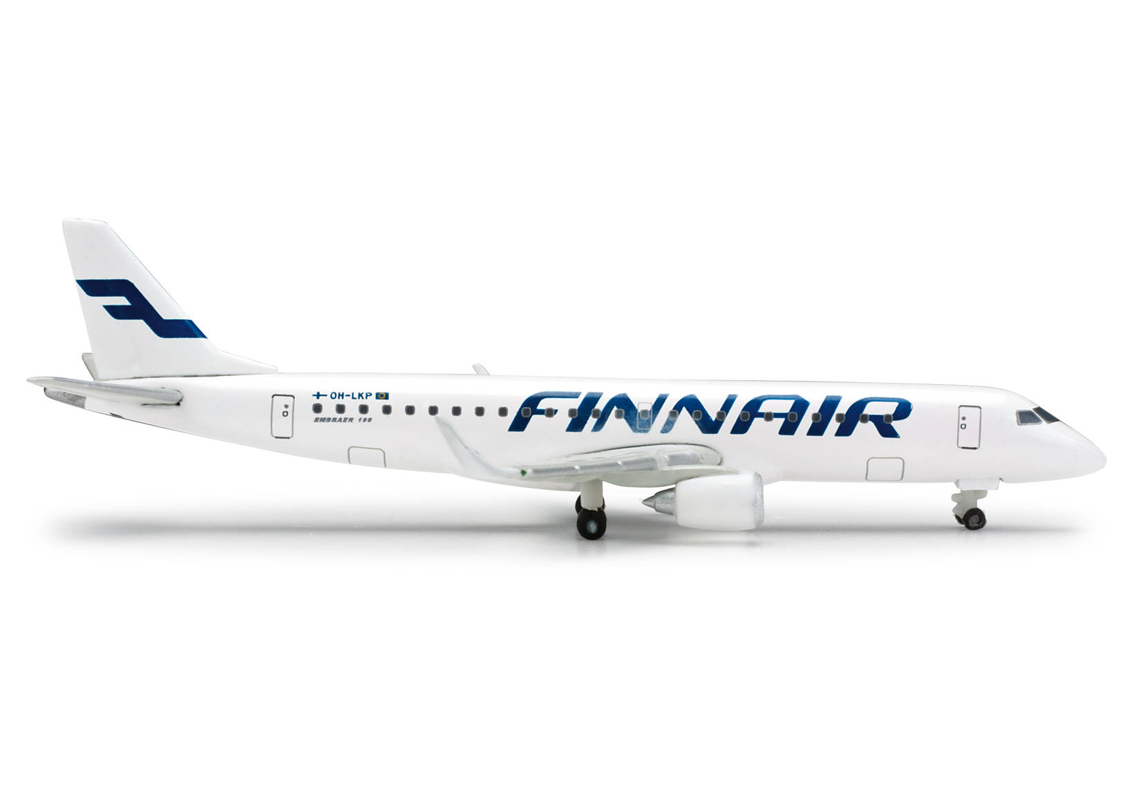 FlyNiki Embraer ERJ-190