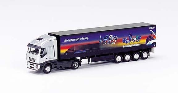 Iveco stralis suitcase saddle train