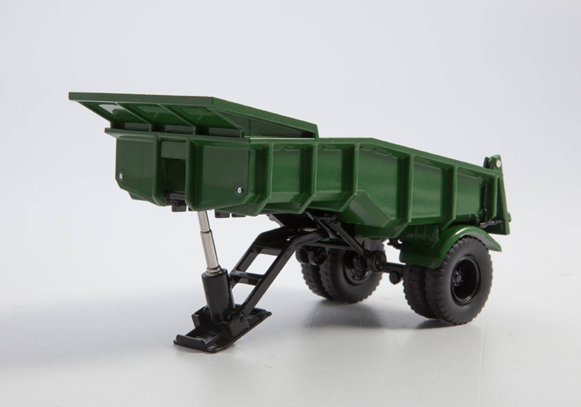 Trailer MAZ-5232V