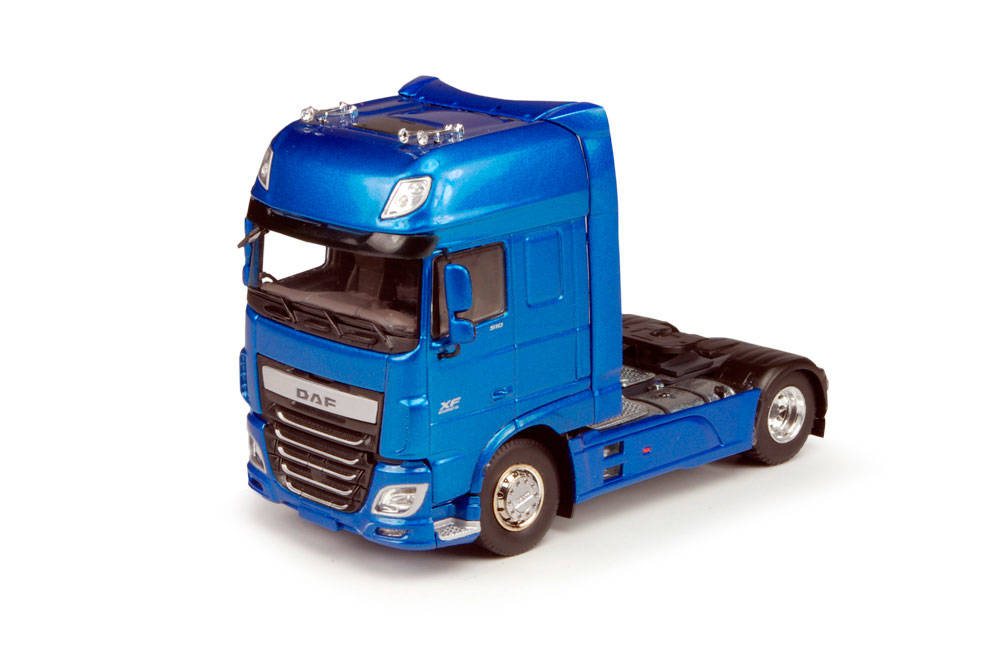 DAF XF SSC 4x2 rigid tractor