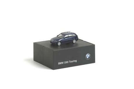BMW 330i Touring special box
