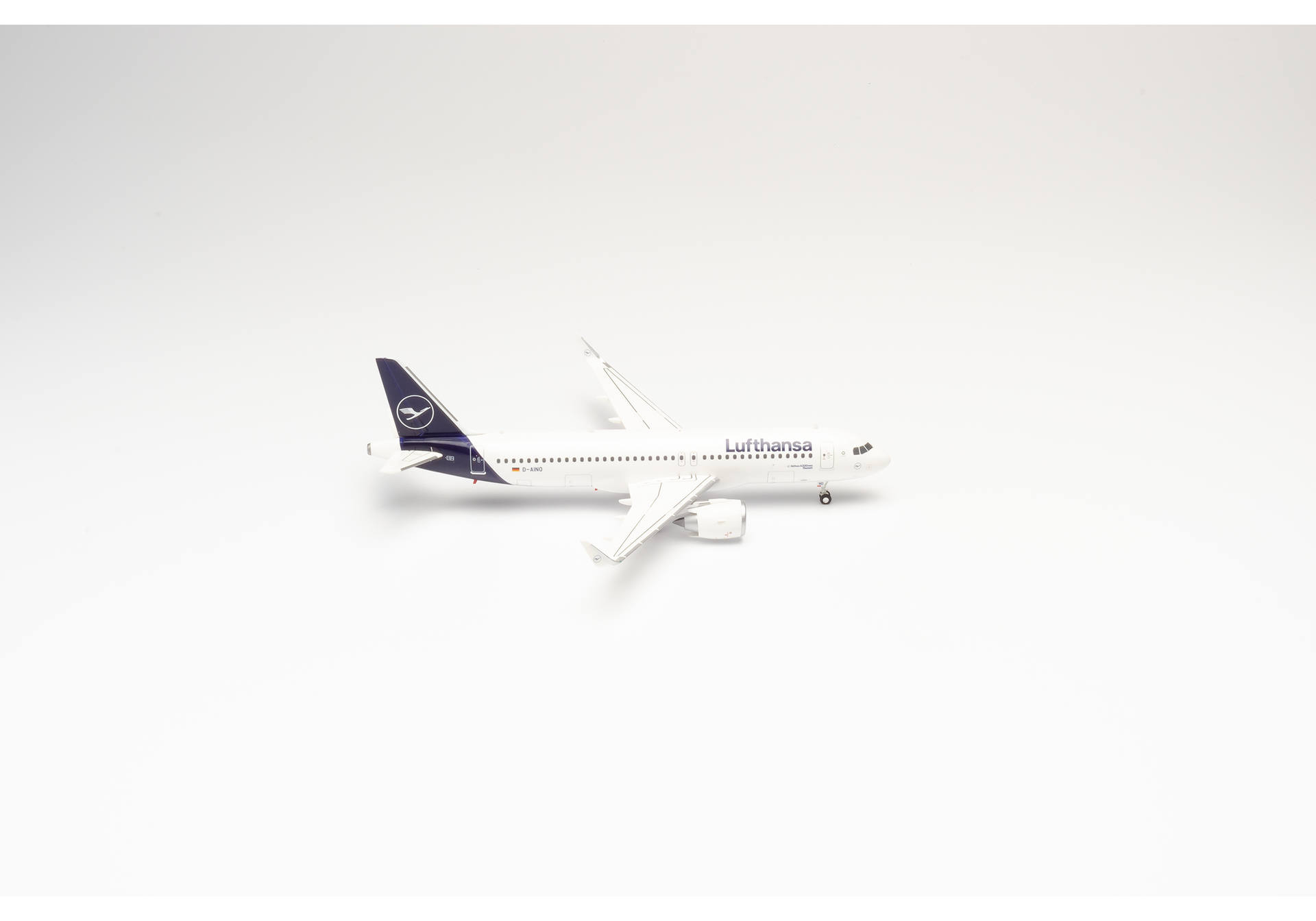 Lufthansa Airbus A320neo - new colors "Rastatt"