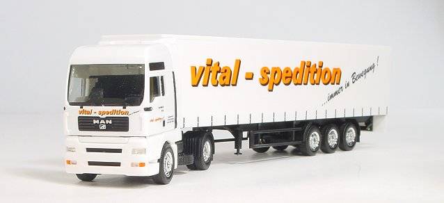 MAN TGA XXL curtain canvas semitrailer "Vital"