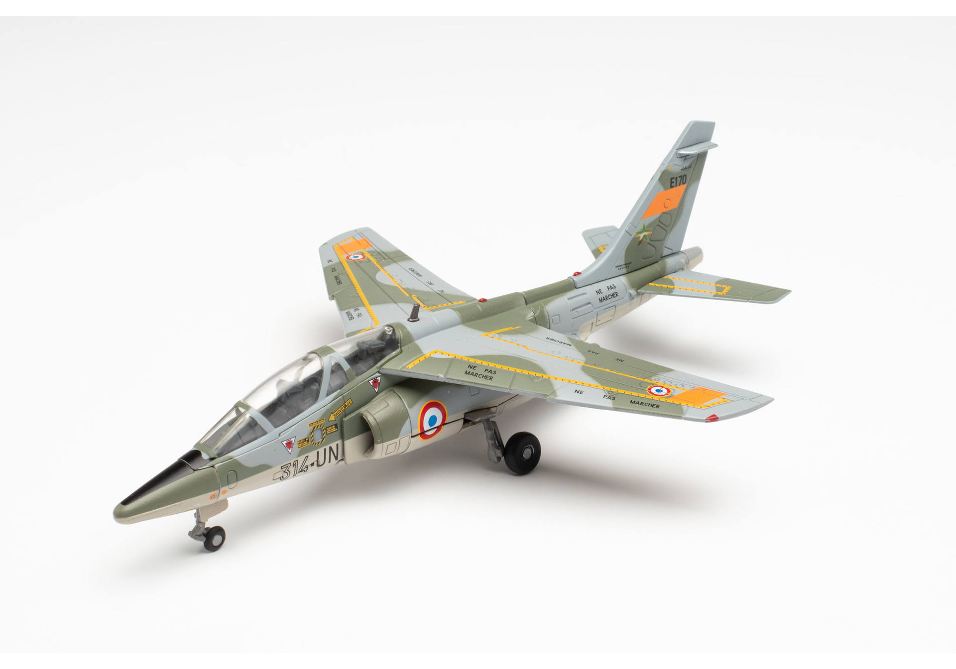 French Air Force– Ecole de l'Aviation de Chasse - EAC 00.314, Base aérienne 705, Tours