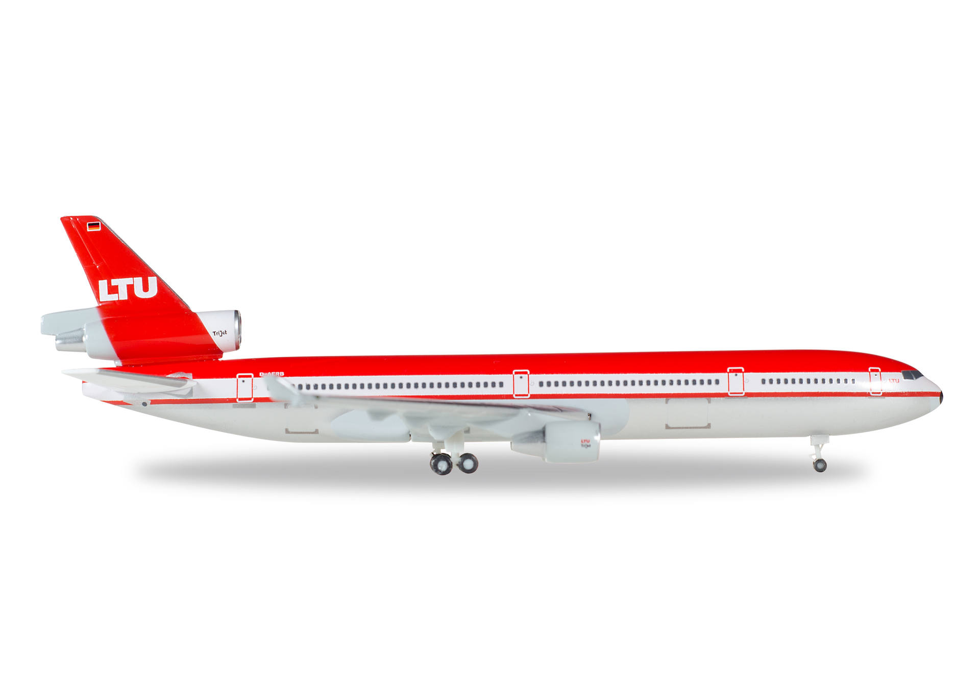 LTU McDonnell Douglas MD-11