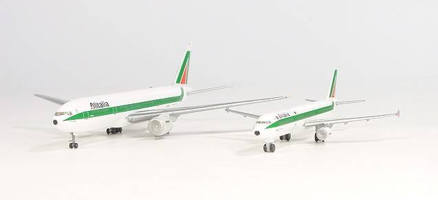 Allitalia Set B777-200 and A321