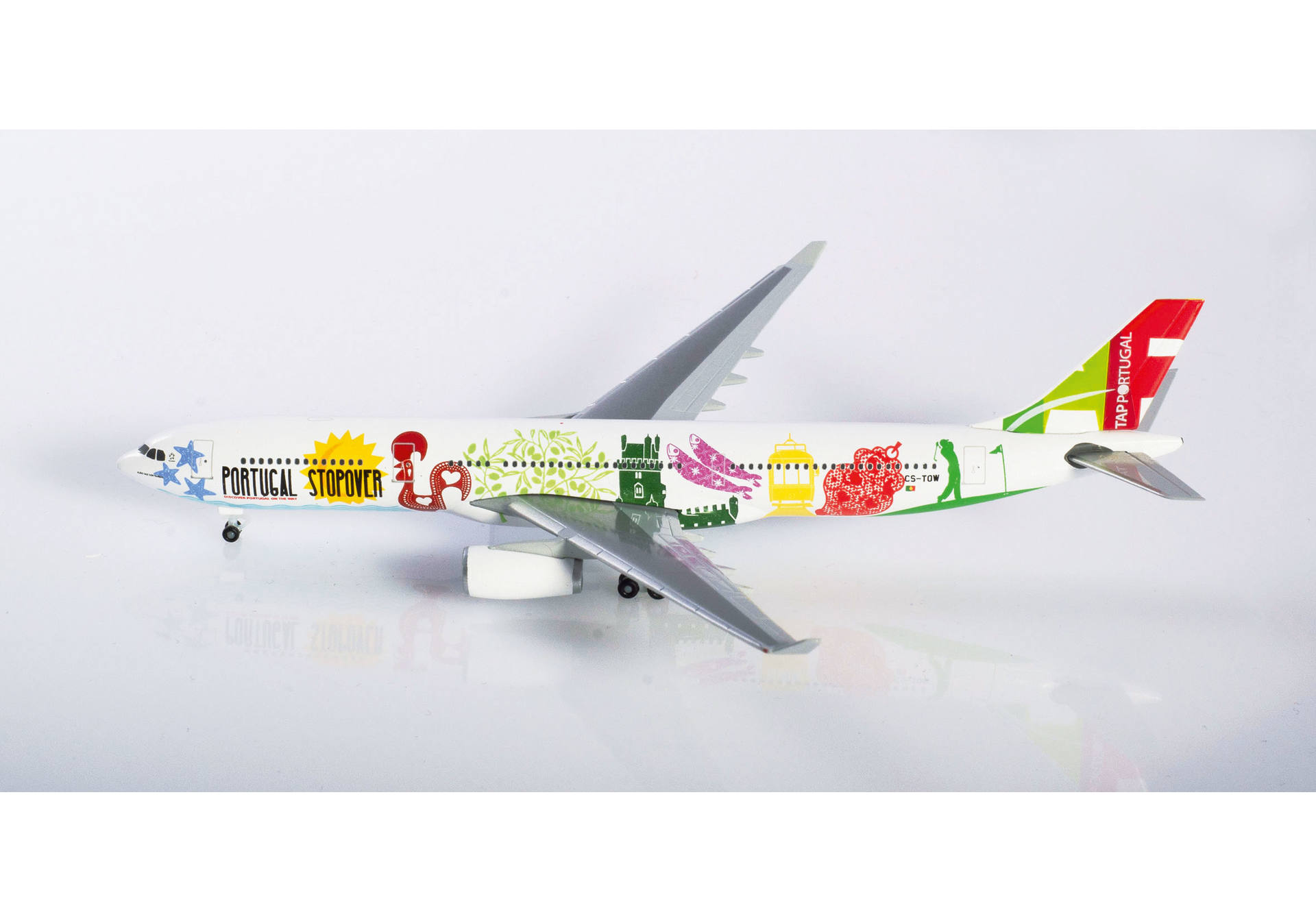 TAP Portugal Airbus A330-300 "Portugal Stopover" - CS-TOW