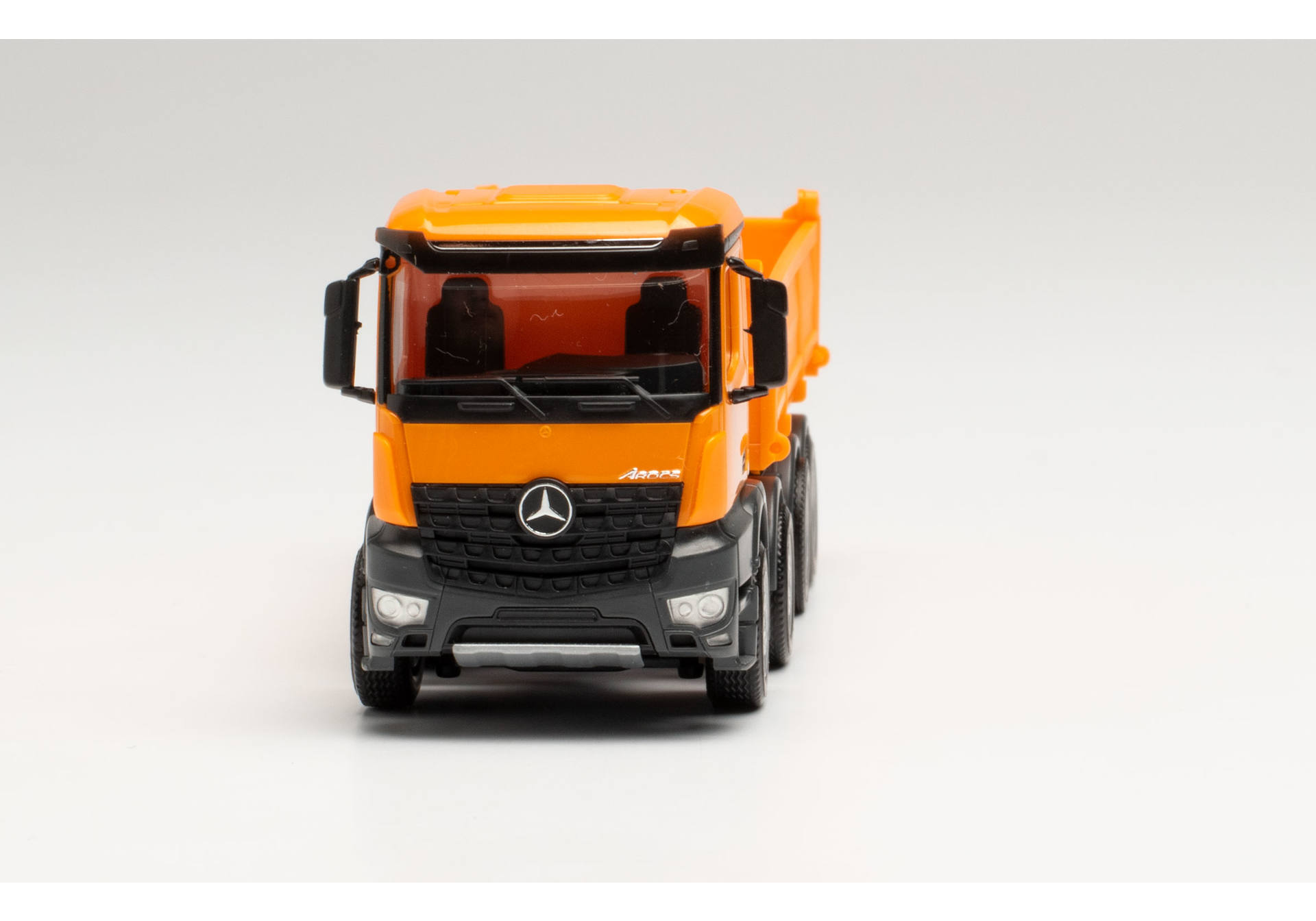 Mercedes-Benz Arocs S 4-axle Meiller dump truck, municipal orange