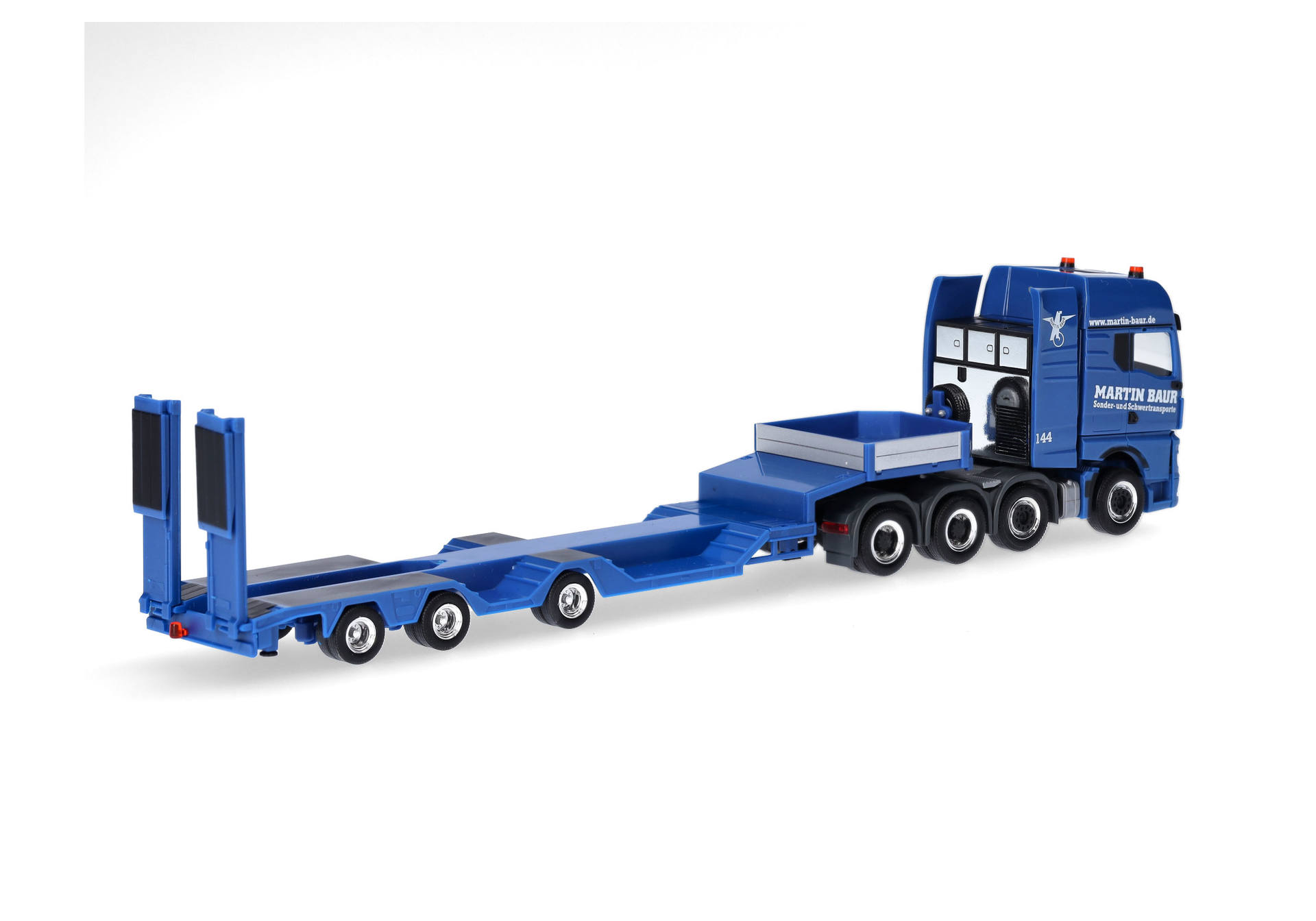 MAN TGX GX low boy semitrailer  (air-suspended) "Martin Baur" (Baden-Württemberg/Ertingen-Binzwangen)
