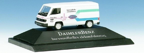 Mercedes-Benz 100 D Facelift panel van