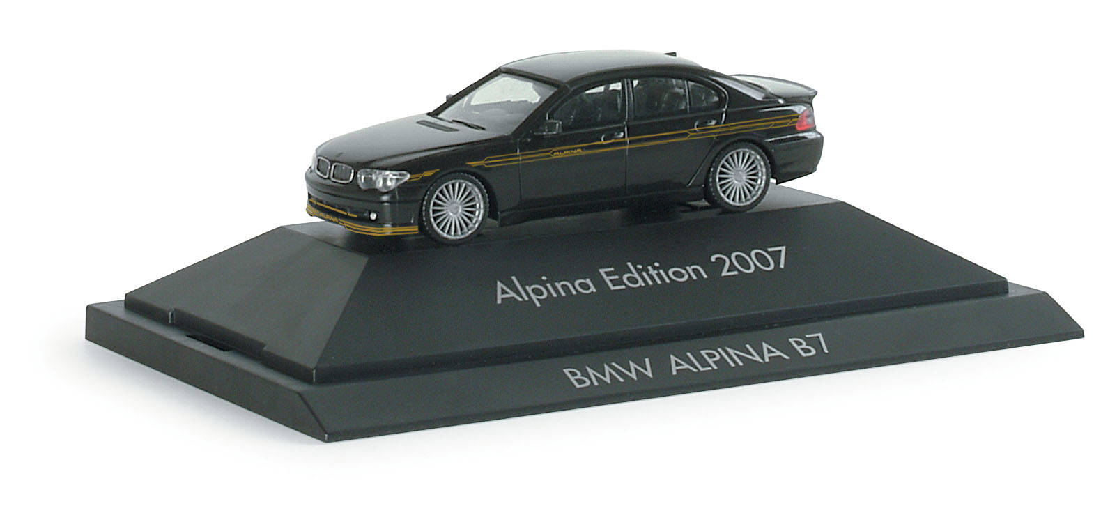 BMW Alpina B7, PC