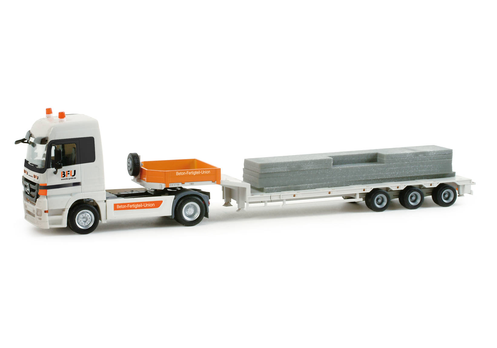 Mercedes-Benz Actros LH low boy semitrailer with load "BFU"