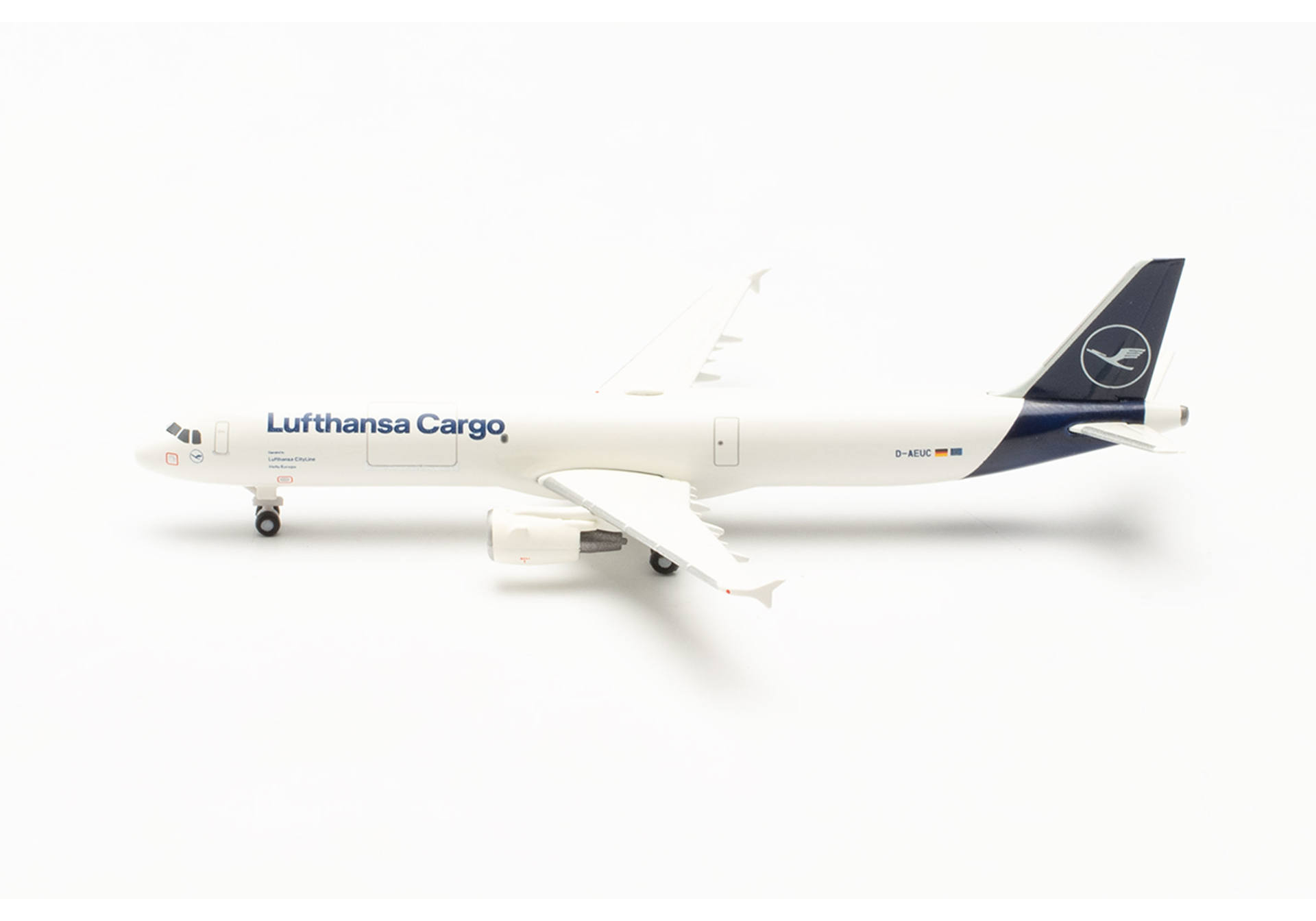 Lufthansa Cargo Airbus A321P2F - D-AEUC “Hello Europe”