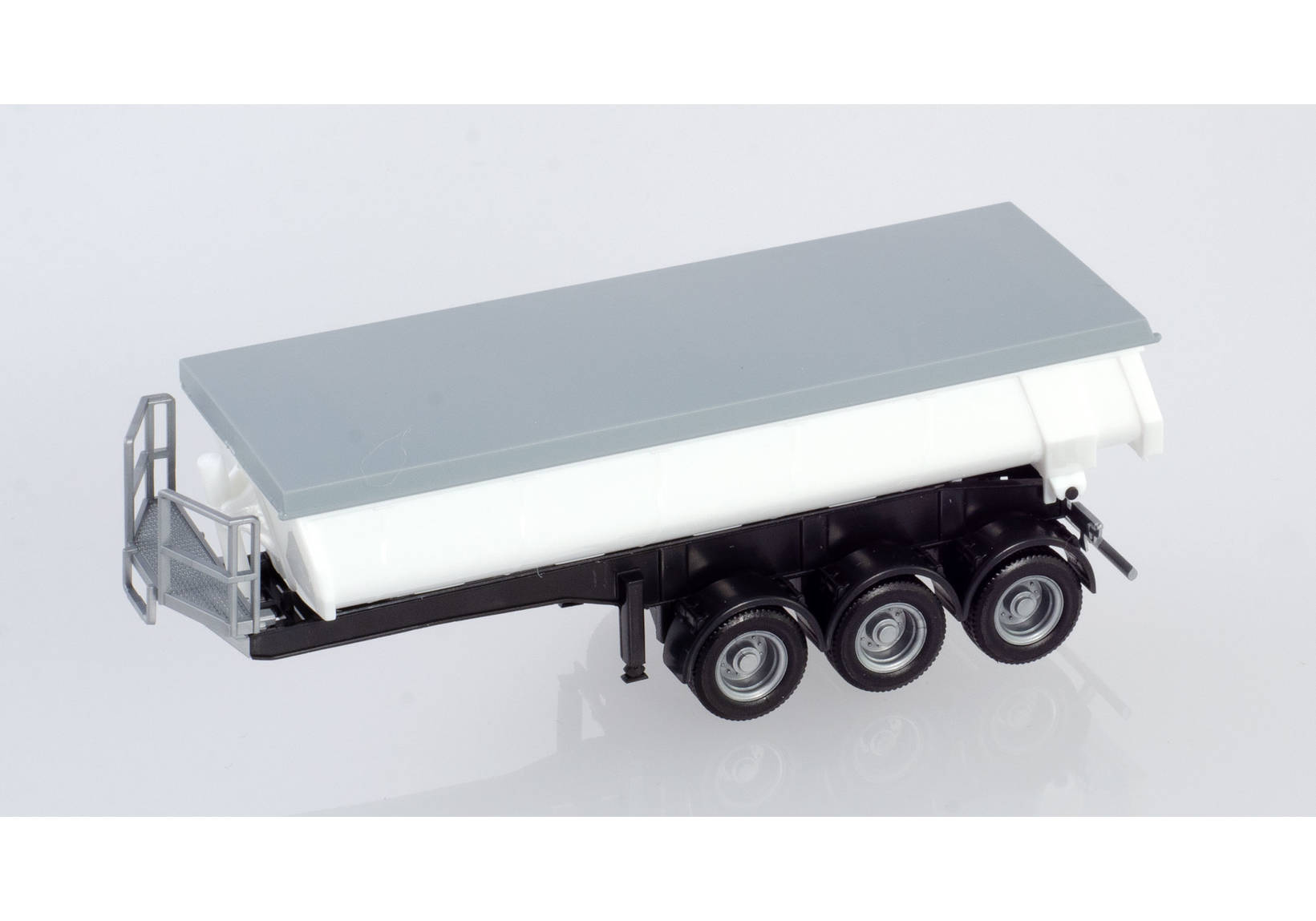thermogenic trailer, white