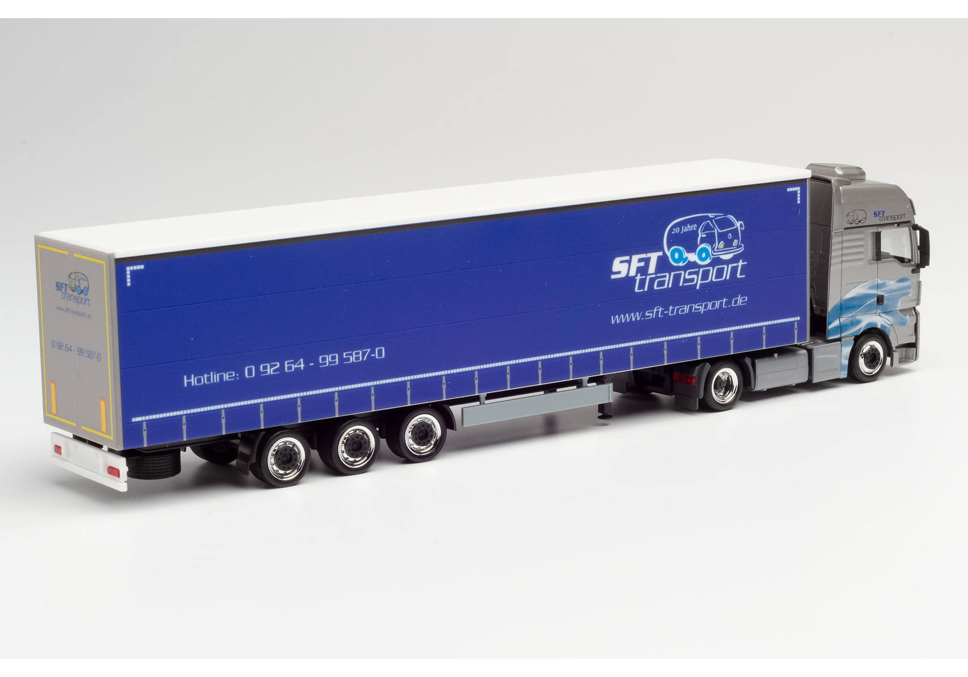 MAN TGX XXL Lowliner-Sattelzug "SFT Transporte"